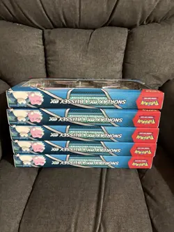Lot 10-Pokemon TCG Greninja & Kingdra ex/Snorlax & Blissey ex Collection Boxes - Image 5