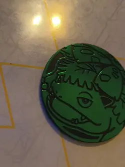 1x Venusaur Jumbo Coin Pokemon TCG Venusaur V Battle Deck Exclusive Coin - Image 2