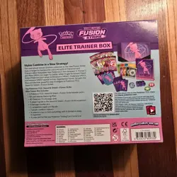 Nintendo Pokemon TCG Sword & Shield-Fusion Strike Elite Trainer Box - Image 2