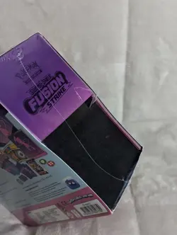 Pokemon TCG: Sword & Shield Fusion Strike Elite Trainer Box Mew Feature Set Pack - Image 4