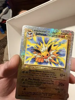 Jolteon Legendary Collection Reverse Holo Rare Pokemon - Image 4