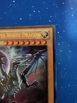 Yugioh Blue-Eyes White Dragon JUMP-EN068 Ultra Rare Limited Edition - Image 3