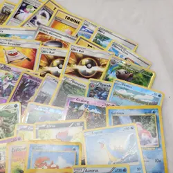 Collection Bulk 325+ Holo & Common Lot of Vintage 1999 To 2022 Pokemon Cards - Image 2