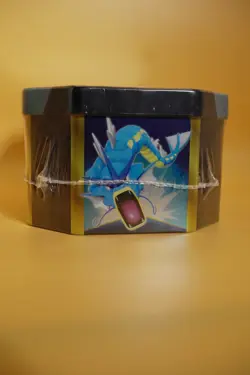 Pokemon TCG Hidden Fates Gyarados GX Tin NEW & Factory Sealed 4x Booster Packs - Image 4