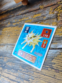 Jolteon - 135 - Vintage 1996 C/G Pokemon Amada Sticker Seal - Image 2