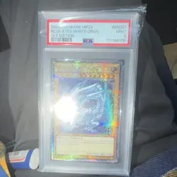 2024 YU-GI-OH! MP24-25TH ANV TIN BLUE-EYES WHITE DRAGON QCSR 1ST ED PSA 9 EN001 - Image 1