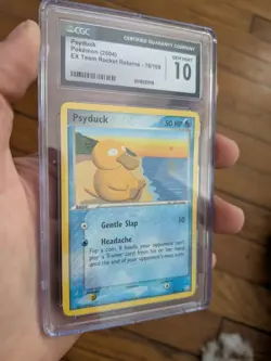 (POP 36) CGC 10 GEM MINT Pokemon EX Team Rocket Returns Psyduck 70/109 - Image 2