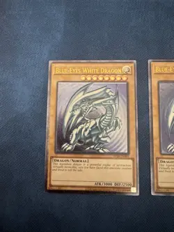 Yugioh Blue Eyes White Dragon OP28 Playset Great Condition!! Kaiba! - Image 2
