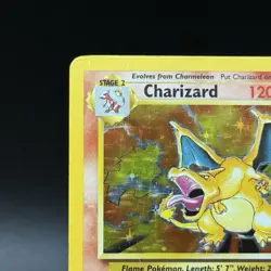 Charizard 4/102 Unlimited Holo Rare Pokemon TCG 1999 Base Set ✨ - Image 3