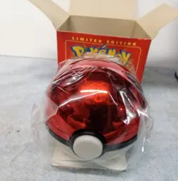 Pokemon 23K Gold Plated sealed Charizard collectible 1999 Burger King Ball - Image 2