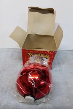 Pokemon 23K Gold Plated sealed Charizard collectible 1999 Burger King Ball - Image 3