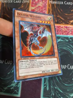 Yu-Gi-Oh! TCG Eclipse Wyvern SDDC-EN003 Super Rare 1st Edition Near Mint d4/ - Image 2