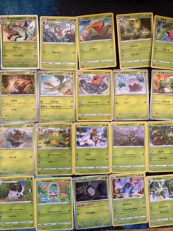 Pokemon TCG - 44 Card Bundle Of Common & Holo Grass Cards - Image 1