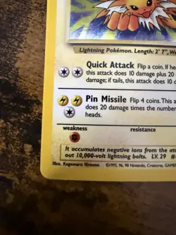 Pokemon TCG Jolteon Jungle Holo Card 4/64 Unlimited 1999 Edition - Image 3