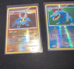 Feraligatr 8/123 Rare Reverse Holo Diamond & Pearl Pokemon Card MP 2007 + Extras - Image 2