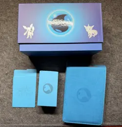 Pokemon TCG S-Chinese Brilliant Energy Gift Box "Water Energy" ACCESSORIES ONLY - Image 1