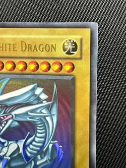 2002 YuGiOh SDK-001 1st Edition Blue-Eyes White Dragon Ultra Rare English Holo - Image 3