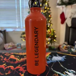 MTG Be Legendary VIP aluminum water bottle (MagicCon Exclusive) - Image 1