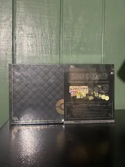 Pokemon TCG: Sword & Shield Ultra-Premium Collection (Zacian & Zamazenta) Box 820650827426 - Image 1