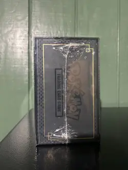 Pokemon TCG: Sword & Shield Ultra-Premium Collection (Zacian & Zamazenta) Box 820650827426 - Image 4