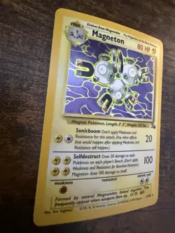 Pokemon TCG Magneton Fossil Holo Rare Card 11/62 LP - Image 2
