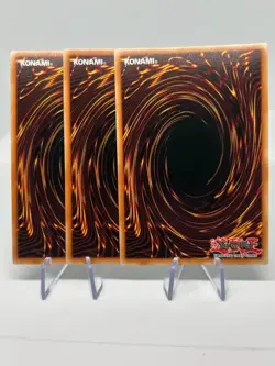 3x Yu-Gi-Oh Blackwing - Blizzard the Far North Ultra Rare Italian BLCR-IT059 NM - Image 2