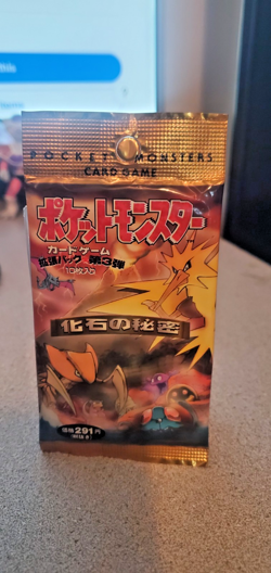 Pokemon Pocket Monster card game Fossils - 1 Sealed Booster Pack 291 - Image 1