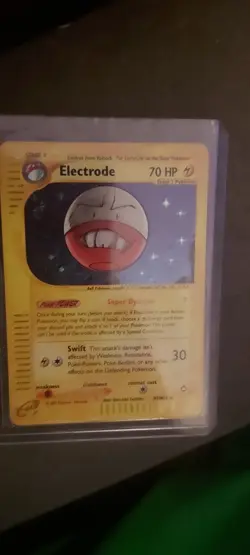 Electrode H7/H32 Aquapolis Holo Rare 2002 WOTC Vintage E-Reader Pokemon Card LP - Image 1