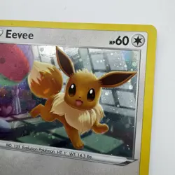 Pokemon TCG Eevee SWSH212 Black Star Promo Sword & Shield Holo Rare NM/M - Image 4