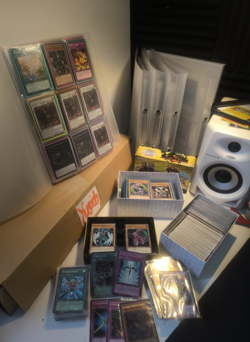 Yu-Gi-Oh Karten Sammlung Vintage & Modern , Holos , rares etc. + Bulk & Zubehor - Image 1