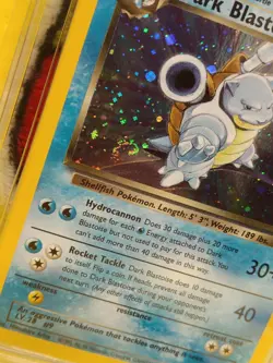 Pokemon Team Rocket Set 2000 Holo Dark Blastoise 3/82 Ace Graded 8 NM-MT Swirl - Image 3