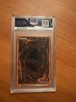 Blue Eyes Ultimate Dragon JMP-EN005 Ultra Rare PSA 9 MINT 2006 Yu-Gi-Oh - Image 2