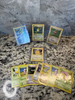 Pokemon Vintage Shadowless Lot - Image 1