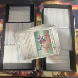 Pokemon Bulk Lot: 1150 Commons, 100 Reverse Holos, 50 Holos, 100+ Trainers Mixed - Image 2