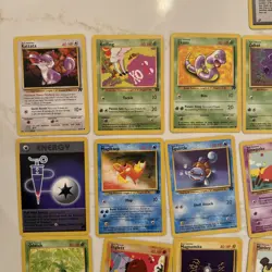 Pokemon TCG Team Rocket Bundle Vintage WOTC 29 x Cards No Duplicates - Image 2