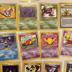 Pokemon TCG Team Rocket Bundle Vintage WOTC 29 x Cards No Duplicates - Image 4
