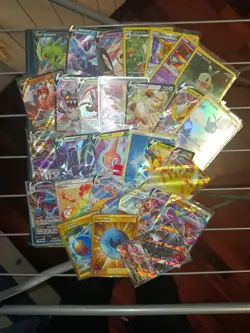 Lotto Carte Pokemon Giratina V Astro Full Art Hyper Gold - Image 1