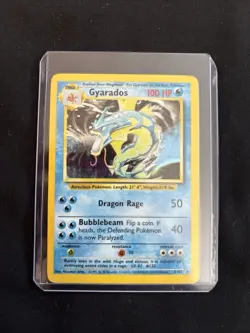 Gyarados 6/102 Base Set Unlimited Holo Rare Pokemon TCG Card Vintage WOTC - Image 1