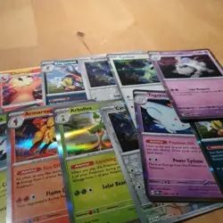 65 Pokemon Cards - Job Lot Bundle - Includes 13 Holographic - Image 4