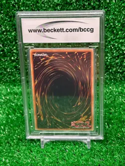 2010 Yugioh Dark Magician LC01-EN005 LEGENDARY COLLECTION BCCG 10 Mint - Image 2