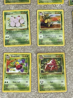 Vintage Pokemon Binder Collection Base Set NM-HP Condition 1999 WOTC TCG Lot #3 - Image 4