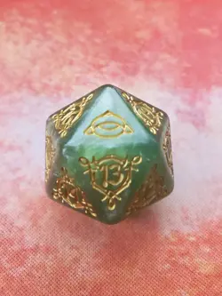 Lord of the Rings MTG Bundle Oversized Green And Gold Spindown Dice D20 IN HAND - Image 1