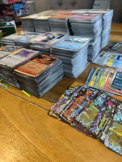 5000X Pokemon TCG Bulk Bundle Inc EX’s, Pokeballs, Reverse Holos, Holos Japanese - Image 3
