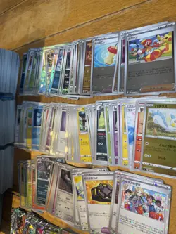5000X Pokemon TCG Bulk Bundle Inc EX’s, Pokeballs, Reverse Holos, Holos Japanese - Image 5