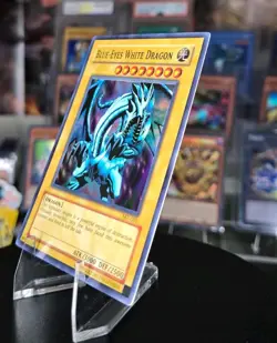 Yu-Gi-Oh! Blue-Eyes White Dragon SDK-001 Ultra Rare NM Unlimited - Image 2