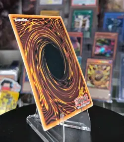 Yu-Gi-Oh! Blue-Eyes White Dragon SDK-001 Ultra Rare NM Unlimited - Image 4