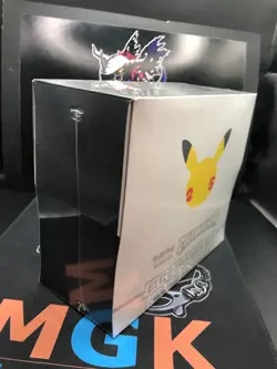 Pokemon TCG: 25th Anniversary Celebrations ETB *NEW & SEALED* RARE GRAIL - Image 2