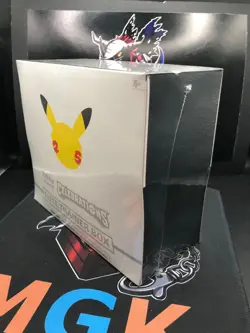 Pokemon TCG: 25th Anniversary Celebrations ETB *NEW & SEALED* RARE GRAIL - Image 3