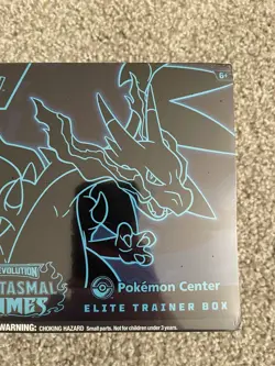 Pokemon Phantasmal Flames Elite Trainer Box Pokemon Center Exclusive DAMGED BOX - Image 2