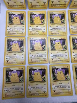 Pikachu Base Set Yellow Cheeks Vintage 58/102 Lot of 16 WOTC Pokemon Card (16) - Image 3